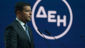 ΔΕΗ: Προσαρμοσμένο EBITDA στα €2 δισ. και καθαρά κέρδη στα €450 εκατ. το 2025