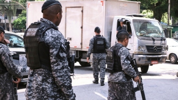 Βραζιλία: Νεκρός ένας από τους πιο καταζητούμενους κακοποιούς της χώρας μετά από έφοδο της Αστυνομίας στις φαβέλες του Ρίο