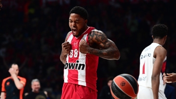 Ολυμπιακός - Μπασκόνια 90-80: Αγχωτική νίκη στο ΣΕΦ, βίντεο 