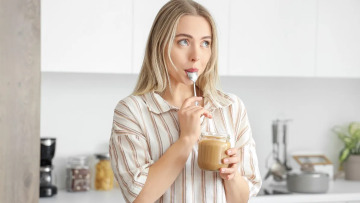 Ολόκληροι καρποί ή άλειμμα; Που «κρύβονται» τα περισσότερα θρεπτικά συστατικά