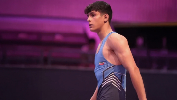 Το Ιράν κρέμασε 19χρονο παλαιστή που συμμετείχε στις διαδηλώσεις, καταγγελίες ότι τον βασάνισαν για να ομολογήσει «εχθρότητα προς τον Θεό»