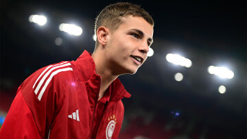 Ολυμπιακός: Στη λίστα της Μάντσεστερ Γιουνάιτεντ ο Μουζακίτης λένε οι Βραζιλιάνοι