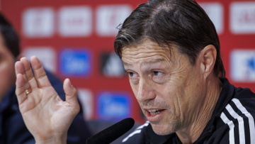 Σεβίλλη: Απέλυσε τον Ματίας Αλμέιδα 
