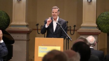 Παραιτήθηκε ο πρόεδρος του FDP μετά τις τελευταίες ήττες σε κρατιδιακές εκλογές στη Γερμανία