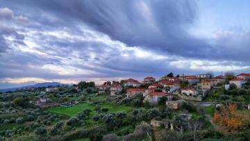 Καιρός: Υποχωρεί η κακοκαιρία, αλλά επιμένουν τα φαινόμενα στα νότια και το Αιγαίο - Η πρόγνωση για τη Μεγάλη Εβδομάδα