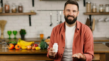 Να πάρω βιταμίνη C για το κρυολόγημα και την πίεση; Όλες οι απαντήσεις