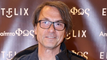 Δημήτρης Αλεξανδρής: Θα ήμουν πολύ θετικός σε ένα ριμέικ των «Εγκλημάτων», την αγαπώ πολύ αυτή τη σειρά
