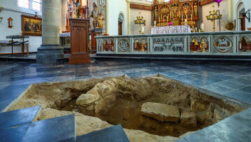 Μυστήριο στο Μάαστριχτ: Βρέθηκαν λείψανα που ερευνάται αν ανήκουν στον θρυλικό Ντ’Αρτανιάν, δείτε φωτογραφίες