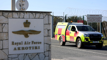 Telegraph: Νέα συμφωνία ασφαλείας με βρετανικές εγγυήσεις ζητά η Κύπρος μετά την επίθεση ιρανικού drone στη βάση στο Ακρωτήρι