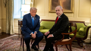 Axios: «Θα τους θερίσουν» - Ο Τραμπ απέρριψε την πρόταση του Νετανιάχου να καλέσει σε εξέγερση στο Ιράν