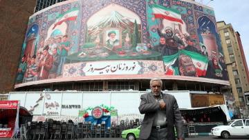 Κι αν το Ιράν χάσει κερδίζοντας; Το σενάριο στρατιωτικής φθοράς και πολιτικής αναβάθμισης