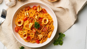 Σαρακοστή με καλαμαράκια: Ιδέες για νόστιμα πιάτα στο σπίτι