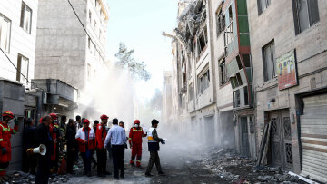 Νέα χτυπήματα του Ιράν εναντίον του Ισραήλ, απειλούν οι Φρουροί της Επανάστασης για τα Στενά του Ορμούζ