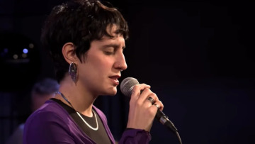 Μαριάνα Κατσιμίχα: Αυτό είναι το νέο remix του viral τραγουδιού της «Το Βαλς των ονείρων»