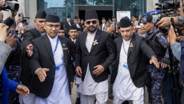 Ο πρώην ράπερ Σαχ ορκίστηκε πρωθυπουργός στο Νεπάλ