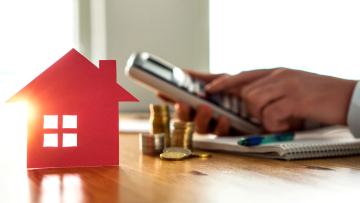 Αλλάζουν τα κριτήρια των δανείων για ιδιώτες και επιχειρήσεις