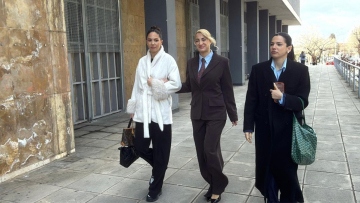 Διεκόπη για την 1η Απριλίου η δίκη για το revenge porn σε βάρος της Τούνη: Προβλήθηκε το βίντεο, απολογήθηκε ο ένας κατηγορούμενος