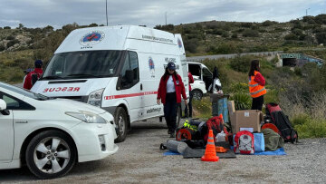  Σε εξέλιξη η επιχείρηση ανάσυρσης του 34χρονου δύτη από το Πηγάδι του Διαβόλου, δείτε βίντεο