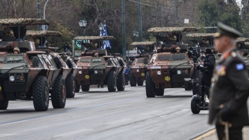 Το βίντεο του Δένδια στο TikTok με τα νέα οπλικά συστήματα που είδαμε στην παρέλαση της 25ης Μαρτίου