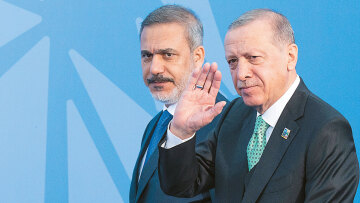 O Ερντογάν... ζηλεύει το Ισραήλ και θέλει πυρηνικά: Τι σηματοδοτεί ο άξονας με Πακιστάν και Σαουδική Αραβία