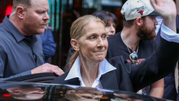 Σελίν Ντιόν: Πότε θα επιστρέψει στη σκηνή - Οι συναυλίες στο Παρίσι και η φωταγώγηση του Πύργου του Άιφελ (βίντεο)