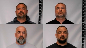 Στη δημοσιότητα οι φωτογραφίες της διαβόητης οικογένειας των Βιλανάκηδων για την απάτη με τις χρυσές λίρες στη Λάρισα