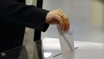 ALCO: Στις 11,8 μονάδες μειώθηκε το προβάδισμα της ΝΔ λόγω ΟΠΕΚΕΠΕ, το 94% ανησυχεί για την οικονομία λόγω πολέμου