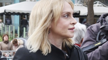 Ο καλλιτεχνικός κόσμος αποχαιρέτησε τη Μαρινέλλα: Ποιοι έδωσαν το παρών στην κηδεία της (εικόνες)