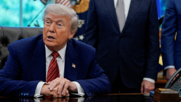 Ο Τραμπ εμφανίζεται έτοιμος για το τέλος του πολέμου ακόμα και με κλειστά τα Στενά του Ορμούζ - Ιρανικό χτύπημα σε δεξαμενόπλοιο στο Ντουμπάι