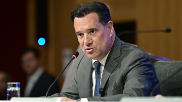 Γεωργιάδης: Η Κωνσταντοπούλου παραβιάζει τον νόμο, προσπαθεί να μπλοκάρει τη δίκη των Τεμπών