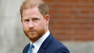 Πρίγκιπας Χάρι: Δόθηκαν στη δημοσιότητα διαδικτυακά μηνύματα φλερτ με δημοσιογράφο - «Μου έλειψαν οι αγκαλιές μας»