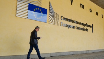 Η ΕΕ κλείνει ομάδα Signal κορυφαίων αξιωματούχων λόγω φόβων για κυβερνοεπιθέσεις