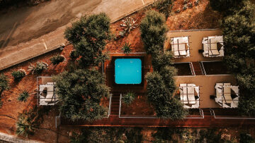 Πάσχα στην Κυπαρισσία: Πού να μείνετε στον αυθεντικό προορισμό της Πελοποννήσου