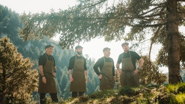 ΜΑΝΝΑ: Μία ομάδα και μία κουζίνα σε απόλυτο συγχρονισμό