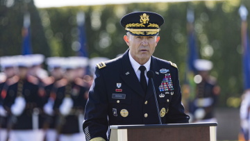 Ραγδαίες εξελίξεις στις αμερικανικές ένοπλες δυνάμεις: Ο Χέγκσεθ ζήτησε την παραίτηση του αρχηγού του Γενικού Επιτελείου Στρατού