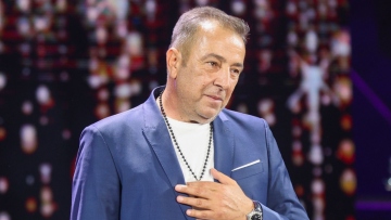 Δημήτρης Χρυσοχοΐδης: Όταν πέθανε ο Βασίλης Καρράς έφαγα μεγάλη πίκρα, έχω σβήσει το τηλέφωνό του για μην το βλέπω