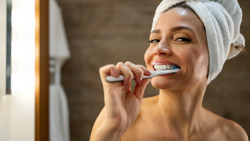 Θέλετε υγιή νεφρά; Βουρτσίζετε τα δόντια σας, λένε οι επιστήμονες
