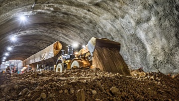 Προς τον Σταθμό Δικαστήρια ο «μετροπόντικας» της γραμμής 4 - Πέρασε την Κυψέλη