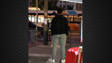 Σε κρίσιμη κατάσταση ο 17χρονος που παρασύρθηκε από λεωφορείο στον Πειραιά - Πώς έγινε το τροχαίο