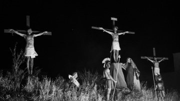 Μάρπησσα Πάρου: Κάθε Μεγάλη Παρασκευή αναβιώνει ένα μοναδικό έθιμο, ηλικίας άνω των 100 ετών
