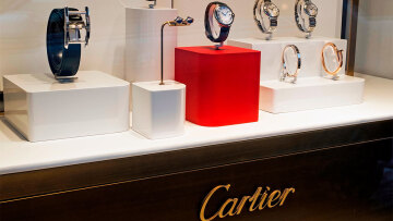 Sotheby’s: Ιστορική δημοπρασία vintage ρολογιών της Cartier άνω των $15 εκατ.