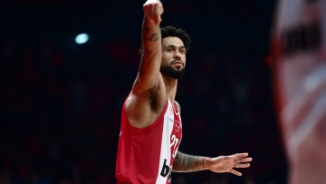 Τάιλερ Ντόρσεϊ: To συγκινητικό βίντεο με τον γιο του μετά τους 27 πόντους κόντρα στη Ρεάλ - «Θα κρατάω πάντα τις υποσχέσεις μου»