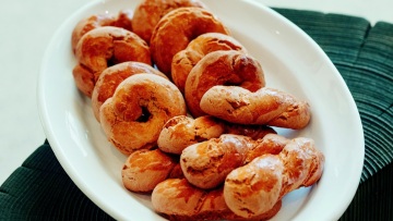 Γαλοκούλουρα πασχαλινά του Αθηναγόρα Κωστάκου