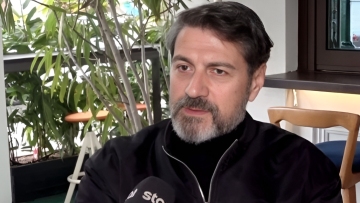 Κώστας Φαλελάκης: Με ευχαριστεί πάρα πολύ που είμαι πιο γνωστός ως ΛΟΑΤΚΙ άτομο παρά ως ηθοποιός