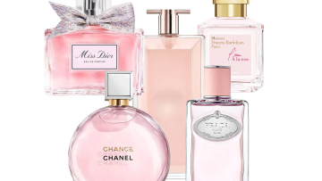 Δέκα φλοράλ αρώματα που αγοράζουμε ξανά και ξανά