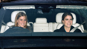 Γιατί οι Πριγκίπισσες Βεατρίκη και Ευγενία απουσίαζαν από την πασχαλινή εκδήλωση της βασιλικής οικογένειας
