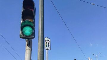 Τι σημαίνει η νέα πινακίδα που τοποθετήθηκε στη Βασιλίσσης Όλγας
