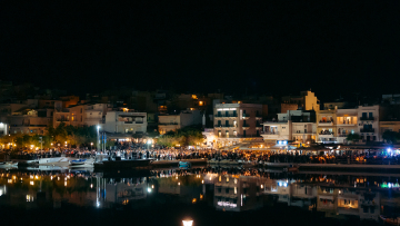 Ανάσταση στη Λίμνη Βουλισμένη: Μία ολοκληρωτικά κατανυκτική εμπειρία
