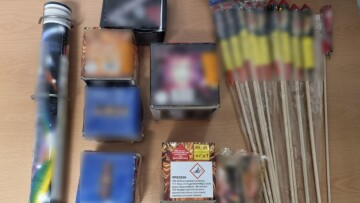 Συνελήφθη 44χρονος στην Ελευσίνα, είχε πάνω του περισσότερα από 630 βεγγαλικά