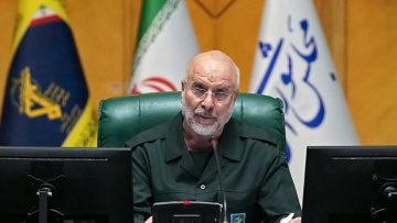 «Δεν θα υποκύψουμε σε καμία απειλή, δείξαμε καλή θέληση στις ΗΠΑ», λέει ο Ιρανός διαπραγματευτής Γαλιμπάφ